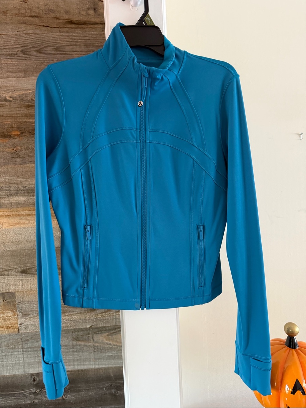 lululemon athletica  define cropped Jacket. Like new worn size 10